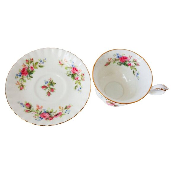 Royal Albert Vintage Teacup and Saucer Moss Rose Tea Cup Floral English - Picture 4 of 5